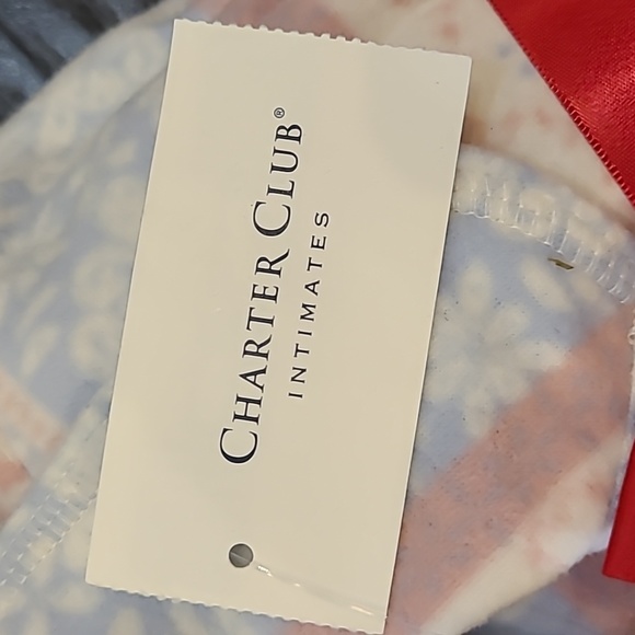 Character Club ready to gift 2 peice fleece pastel Pajamas - Picture 4 of 7